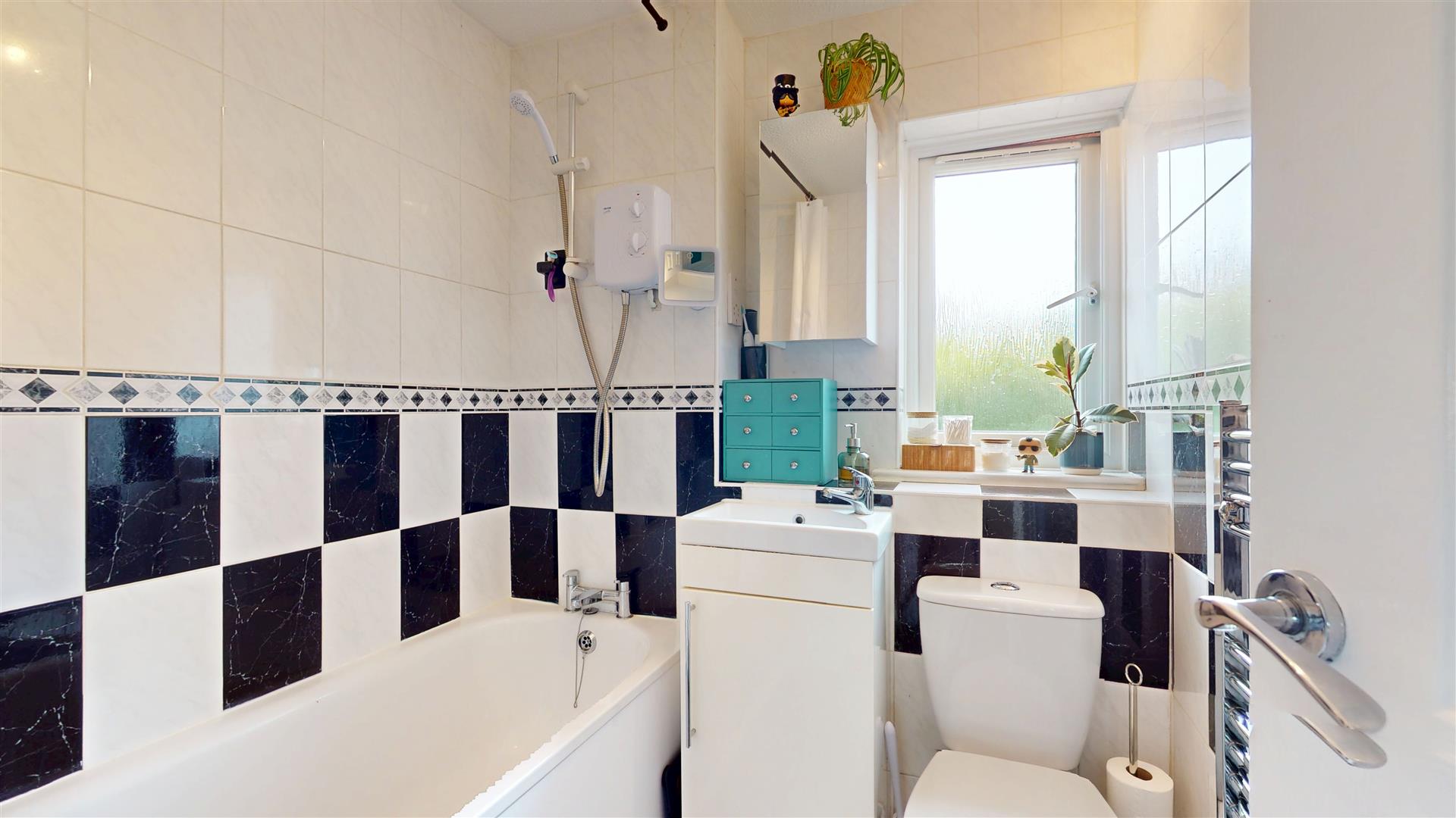 Colston Bassett, Emerson Valley, Milton Keynes